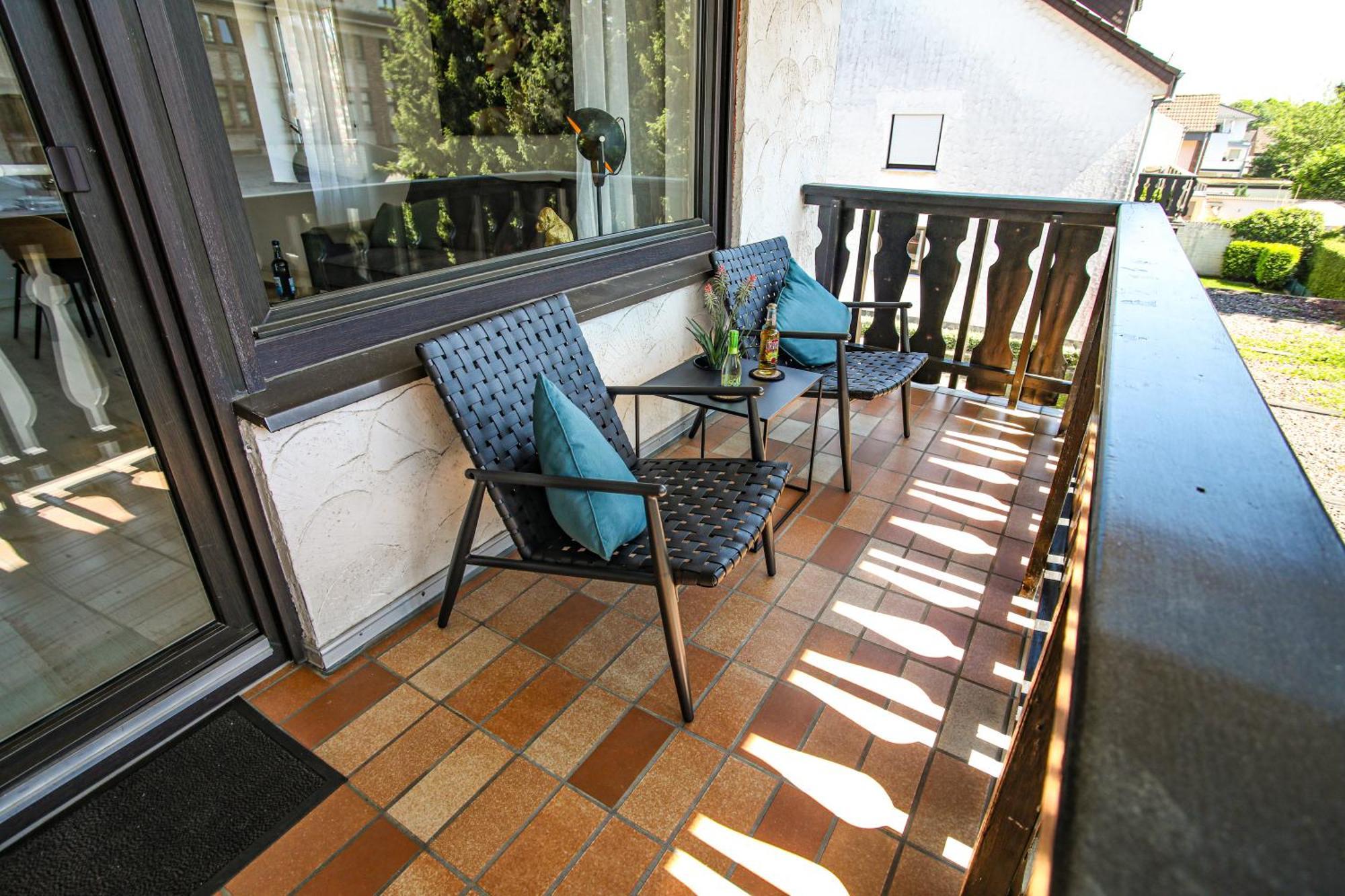 Zentral - Gemuetlich - Kueche - Balkon - Garage Apartment Bad Lippspringe Luaran gambar